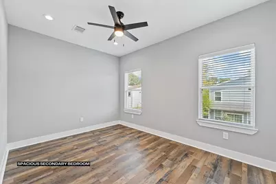 7704 Sealey Street, Houston, TX 77088 - Photo 14