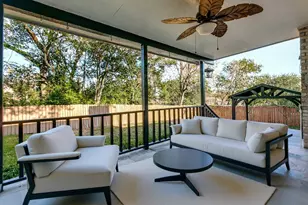 948 Spring Hills Dr, New Braunfels, TX 78130 - Photo 24