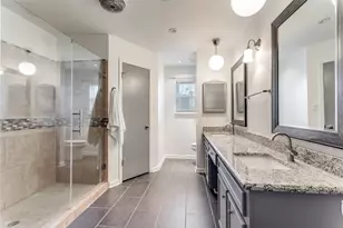 948 Spring Hills Dr, New Braunfels, TX 78130 - Photo 18