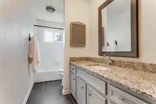 948 Spring Hills Dr, New Braunfels, TX 78130 - Photo 20