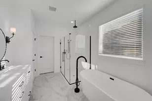 12027 Old Fashion Cir, Mont Belvieu, TX 77535 - Photo 18