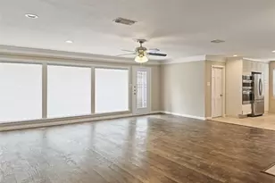 139 Haversham Dr, Houston, TX 77024 - Photo 2