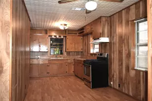 1601 Columbia St, Liberty, TX 77575 - Photo 10