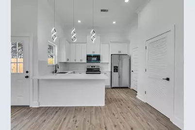 5126 Clover Street #A, Houston, TX 77033 - Photo 10