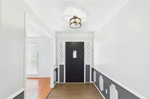 1107 Verret Ln, Houston, TX 77090 - Photo 10
