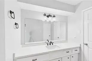 1107 Verret Ln, Houston, TX 77090 - Photo 8