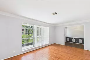 1107 Verret Ln, Houston, TX 77090 - Photo 12