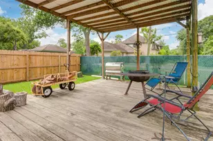 1000 Cardinal Dr, Richwood, TX 77566 - Photo 30