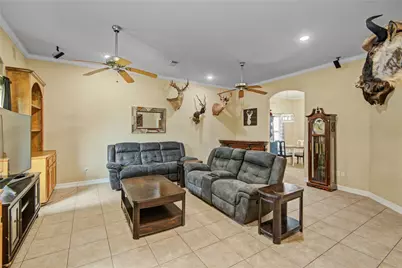 1000 Cardinal Drive, Richwood, TX 77566 - Photo 4