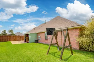 1000 Cardinal Dr, Richwood, TX 77566 - Photo 34