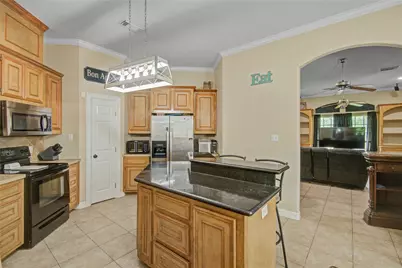 1000 Cardinal Drive, Richwood, TX 77566 - Photo 10