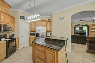 1000 Cardinal Dr, Richwood, TX 77566 - Photo 10