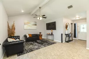 526 Tall Timber Dr, West Columbia, TX 77486 - Photo 1