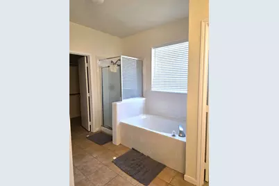 3502 Stratford Manor Drive, Sugar Land, TX 77498 - Photo 8