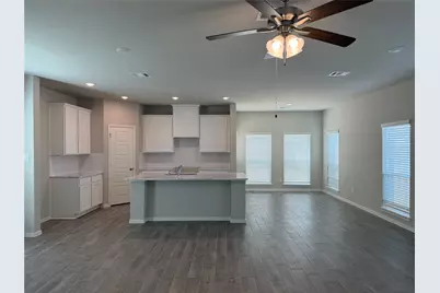 770 Marion Place Drive, Dayton, TX 77535 - Photo 4