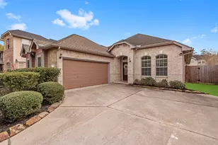 15 Patina Pines Pl, The Woodlands, TX 77381 - Photo 2