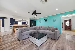 1011 Marne Ln, Houston, TX 77090 - Photo 6