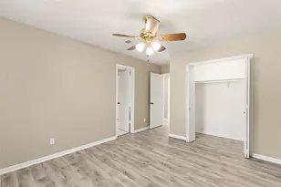 7231 Granvia Dr, Houston, TX 77083 - Photo 28