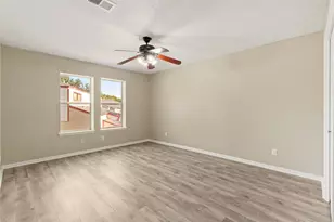 7231 Granvia Dr, Houston, TX 77083 - Photo 22