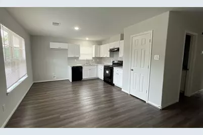 312 Dehaven Street, Houston, TX 77029 - Photo 2