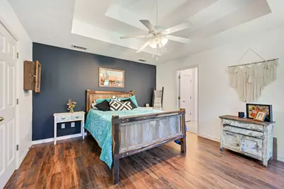 10747 Whispering Oaks Drive, Hearne, TX 77859 - Photo 12