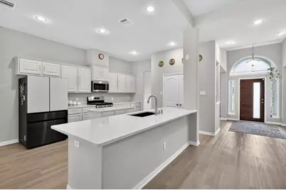 16438 Stonewall Street, Conroe, TX 77303 - Photo 10