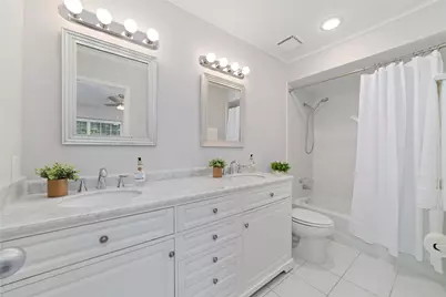 14371 Still Meadow Drive, Houston, TX 77079 - Photo 4