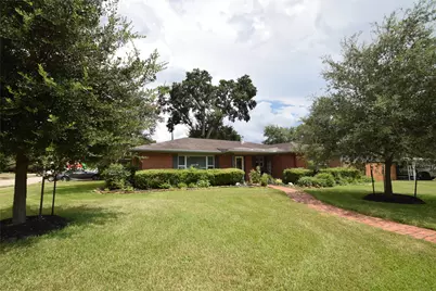 1954 Heights Drive, Katy, TX 77493 - Photo 2