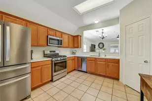 4110 Cleburne Dr, Pearland, TX 77584 - Photo 10