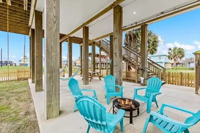 307 Olive Street, Surfside Beach, TX 77541 - Photo 18