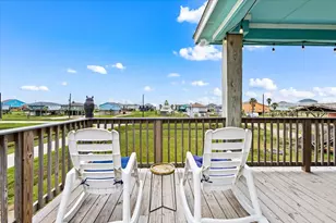 307 Olive St, Surfside Beach, TX 77541 - Photo 6