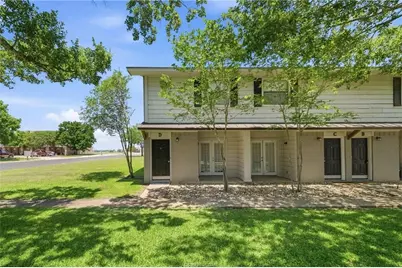 1406 Summit Street #D, College Station, TX 77845 - Photo 6