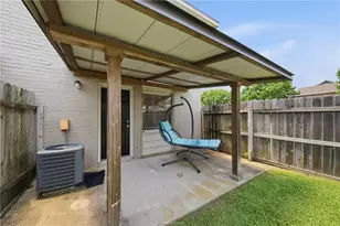 1406 Summit St, College Station, TX 77845 - Photo 26