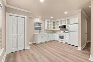 1204 Cordell, Houston, TX 77009 - Photo 4