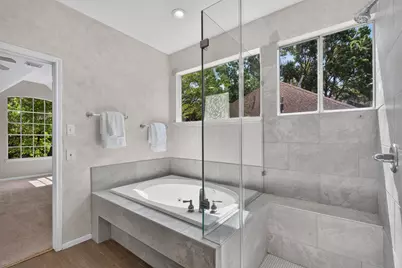 14 Treescape Circle, The Woodlands, TX 77381 - Photo 26
