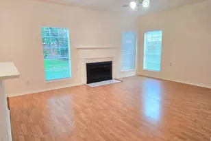 1611 Monvale Ln, Sugar Land, TX 77479 - Photo 8