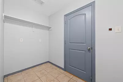 10542 Parkside Drive, Willis, TX 77318 - Photo 20