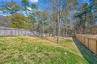 10542 Parkside Dr, Willis, TX 77318 - Photo 38