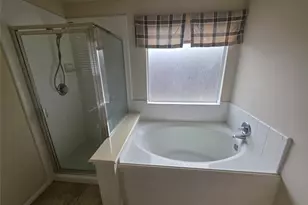 2715 Riverhollow Ln, Sugar Land, TX 77479 - Photo 30