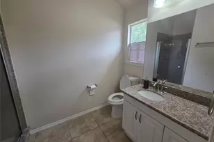 2715 Riverhollow Ln, Sugar Land, TX 77479 - Photo 36