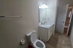 2715 Riverhollow Ln, Sugar Land, TX 77479 - Photo 42