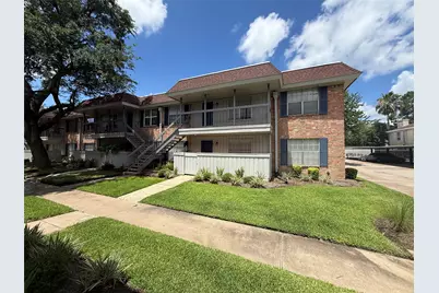 2250 Bering Drive #66, Houston, TX 77057 - Photo 1