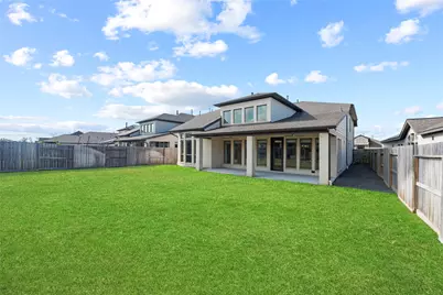 9511 Shaded Tree Drive, Missouri City, TX 77459 - Photo 4