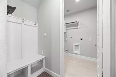 9511 Shaded Tree Drive, Missouri City, TX 77459 - Photo 10
