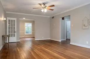 2211 Dorrington St, Houston, TX 77030 - Photo 8