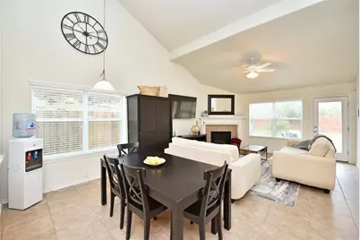 7215 Ravenswood, Missouri City, TX 77459 - Photo 4