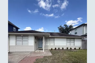 1234 S Gardenia Drive, Houston, TX 77018 - Photo 1