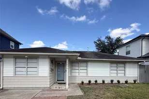 1234 S Gardenia Dr, Houston, TX 77018 - Photo 1