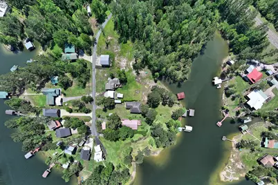 203 Whispering Pine, Burkeville, TX 75932 - Photo 8
