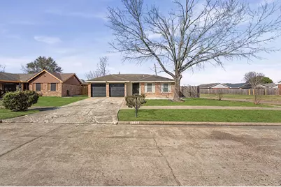 4702 Croker Ridge Road, Houston, TX 77053 - Photo 2